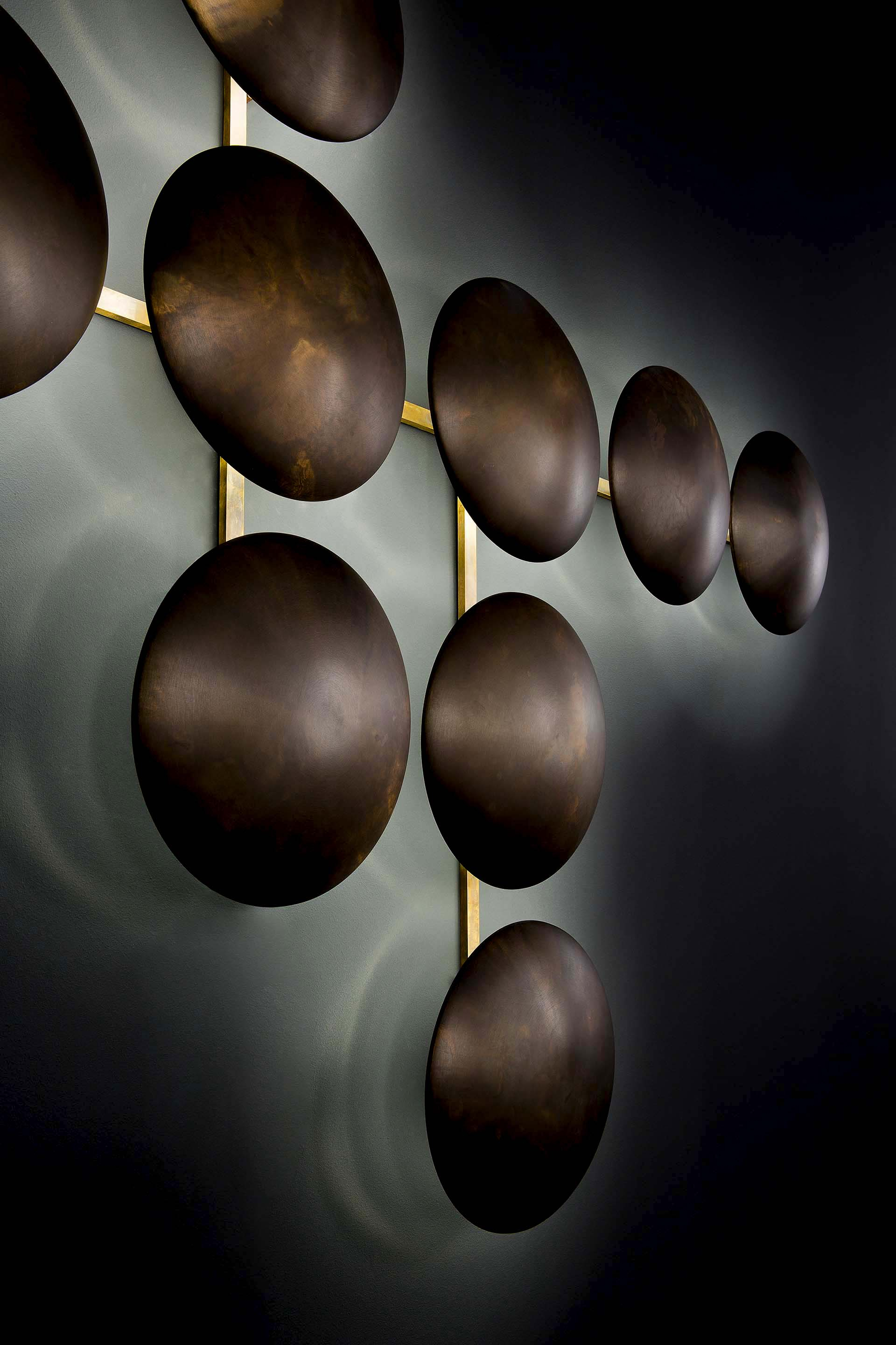 Henge Wall Clips