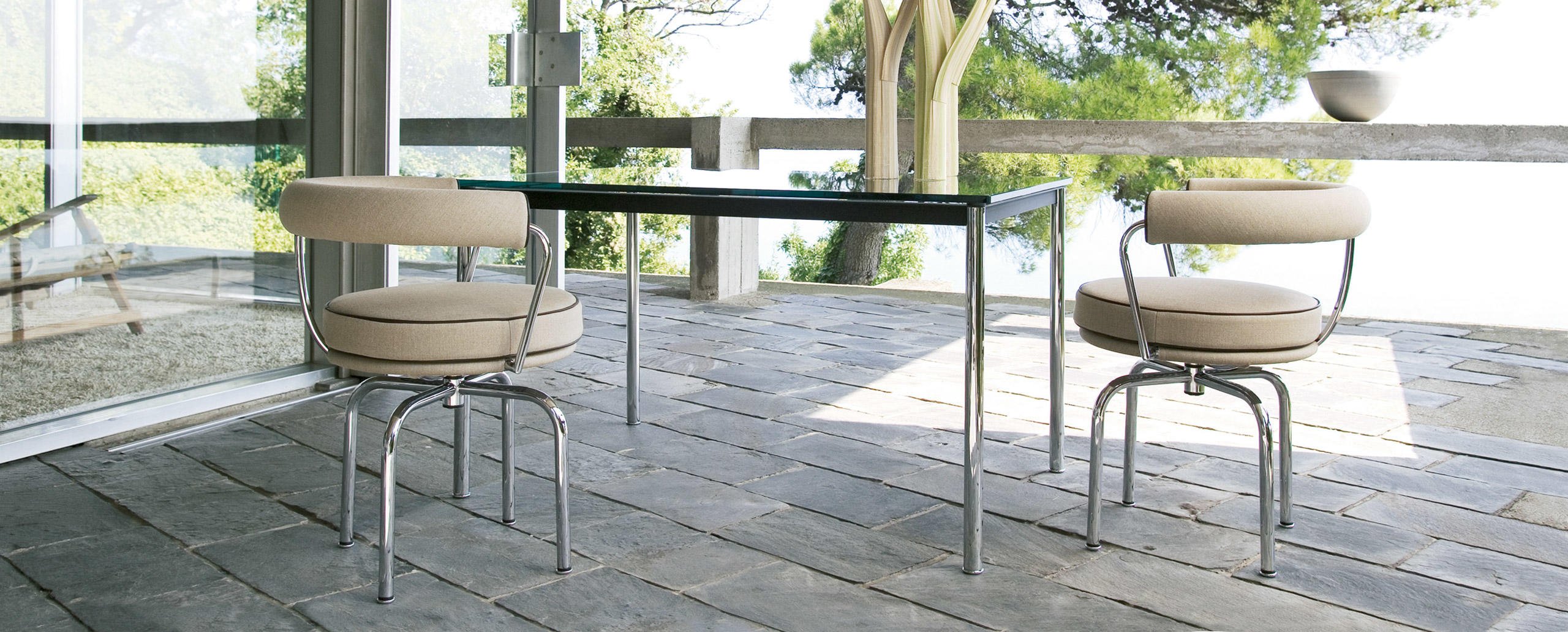 Cassina LC7