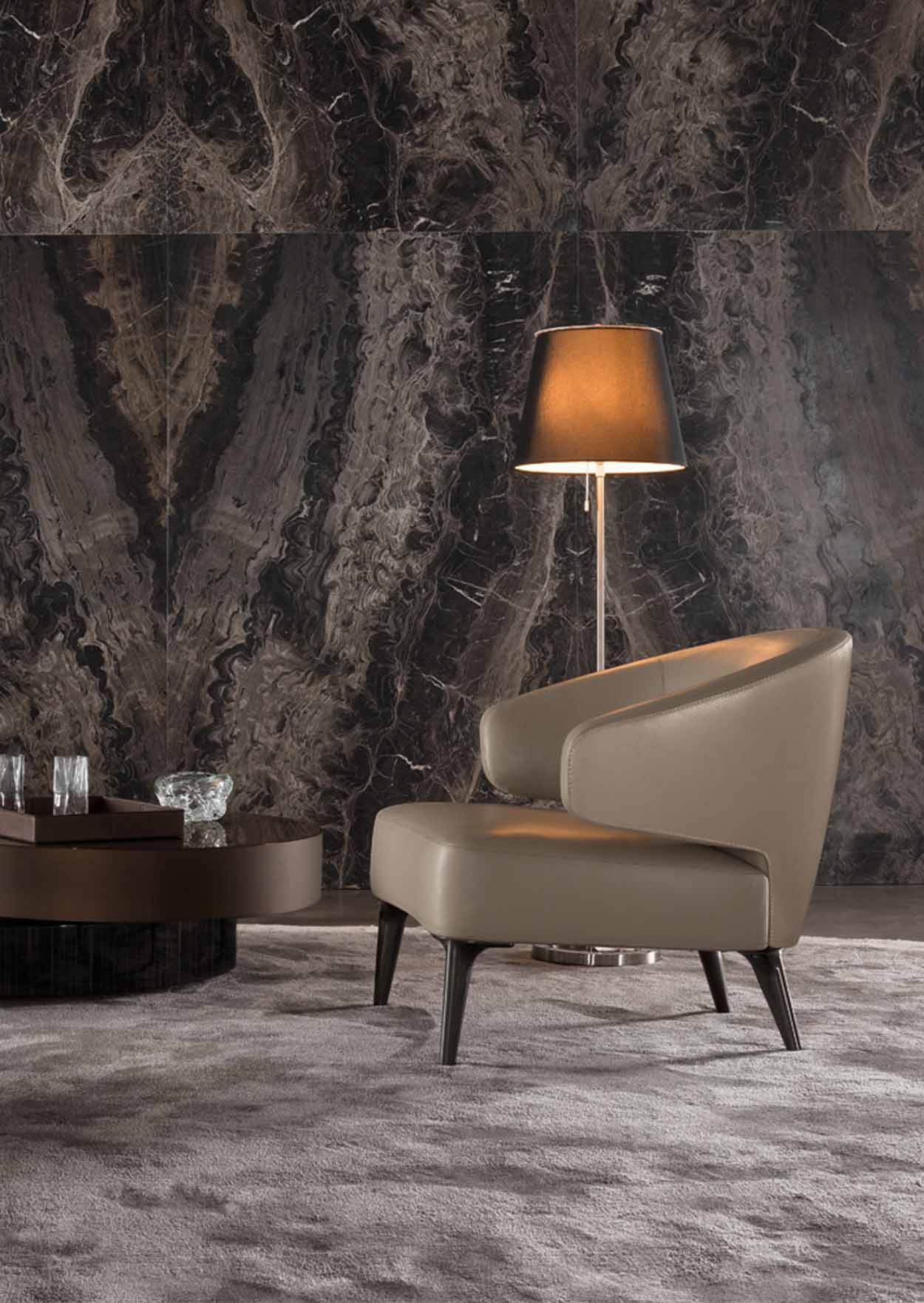 Minotti Aston bank