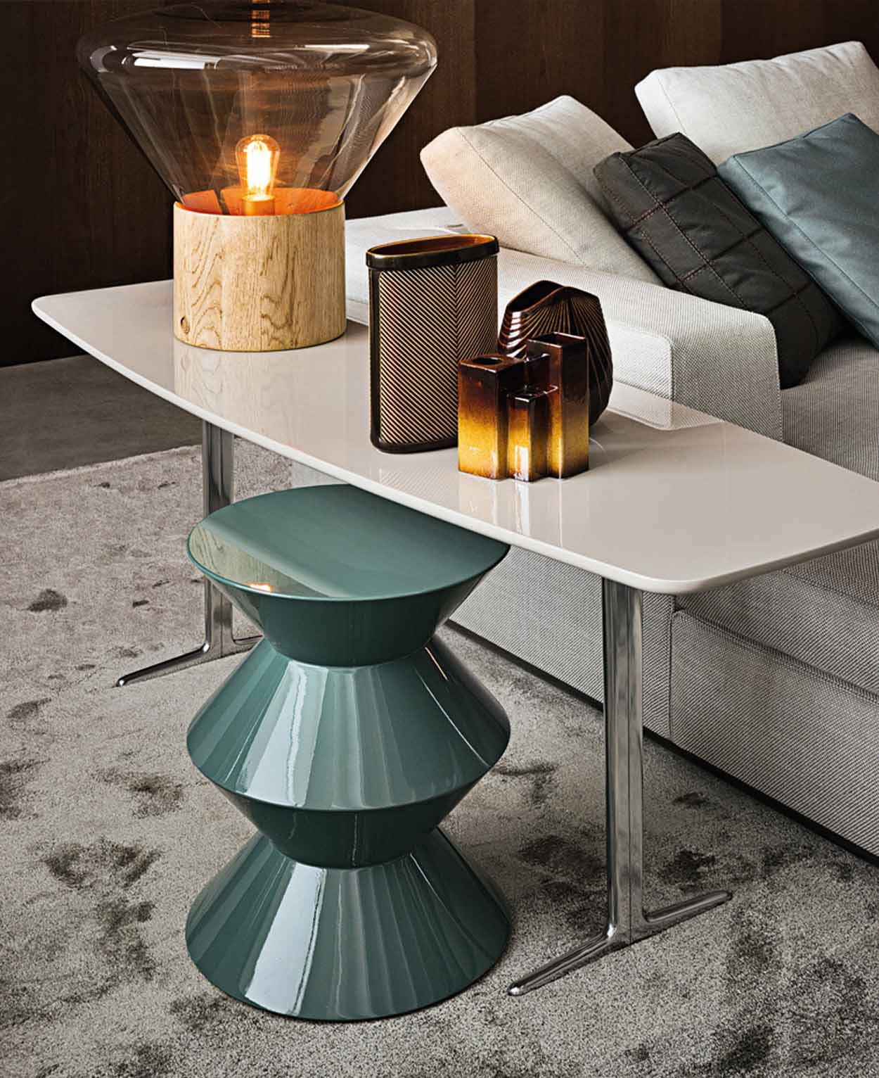 Minotti Cesar bijzettafel
