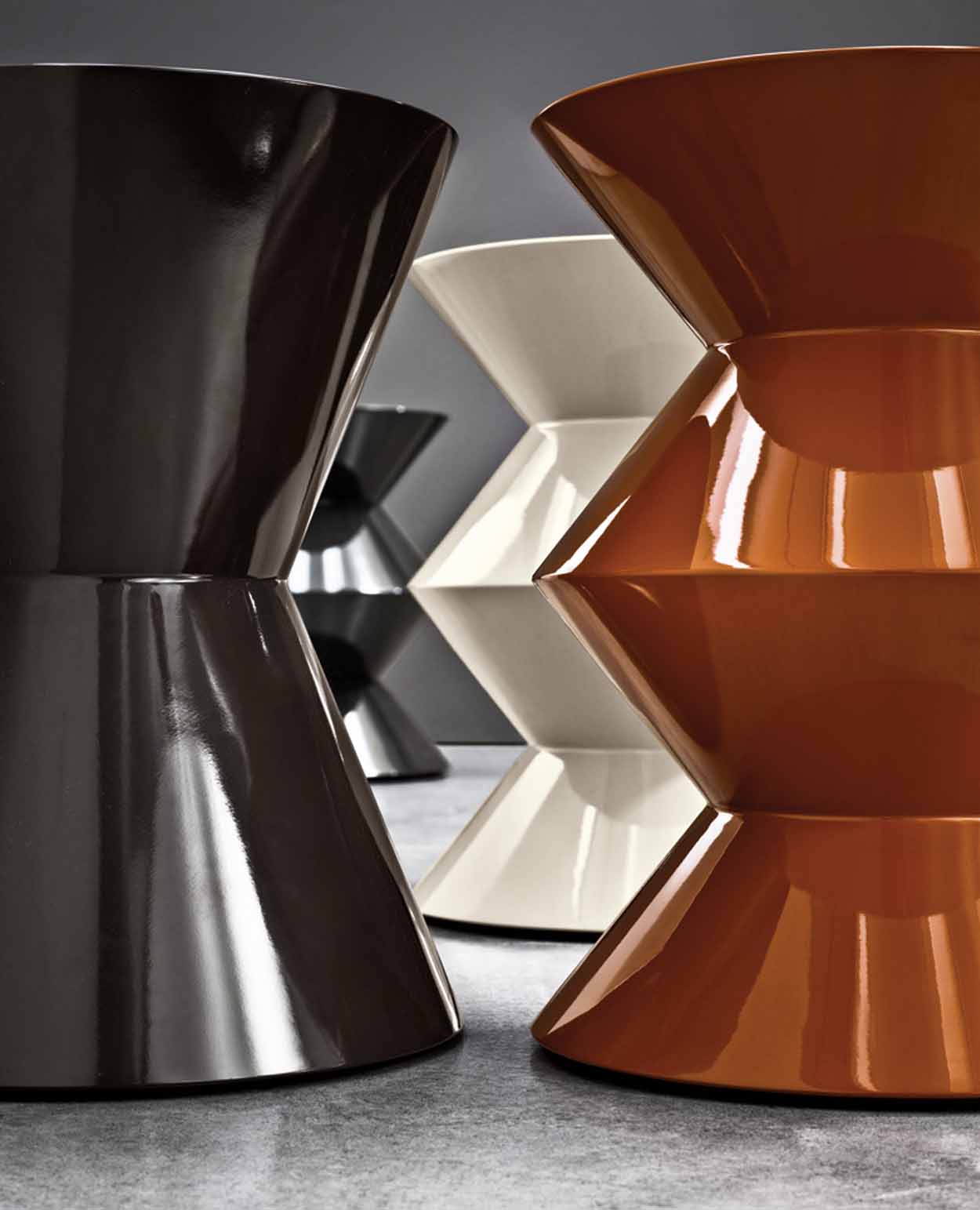 Minotti Cesar bijzettafel