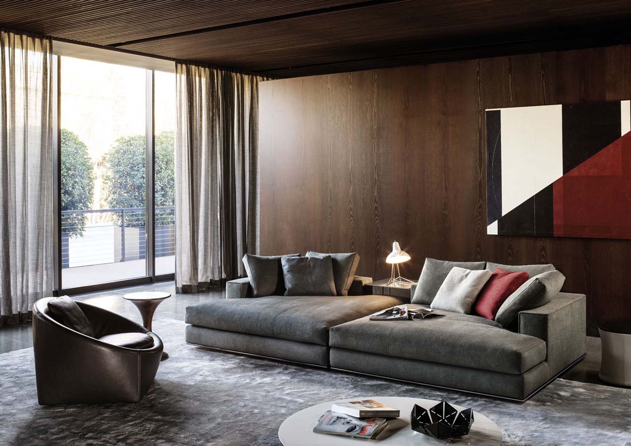 Minotti Hamilton bank