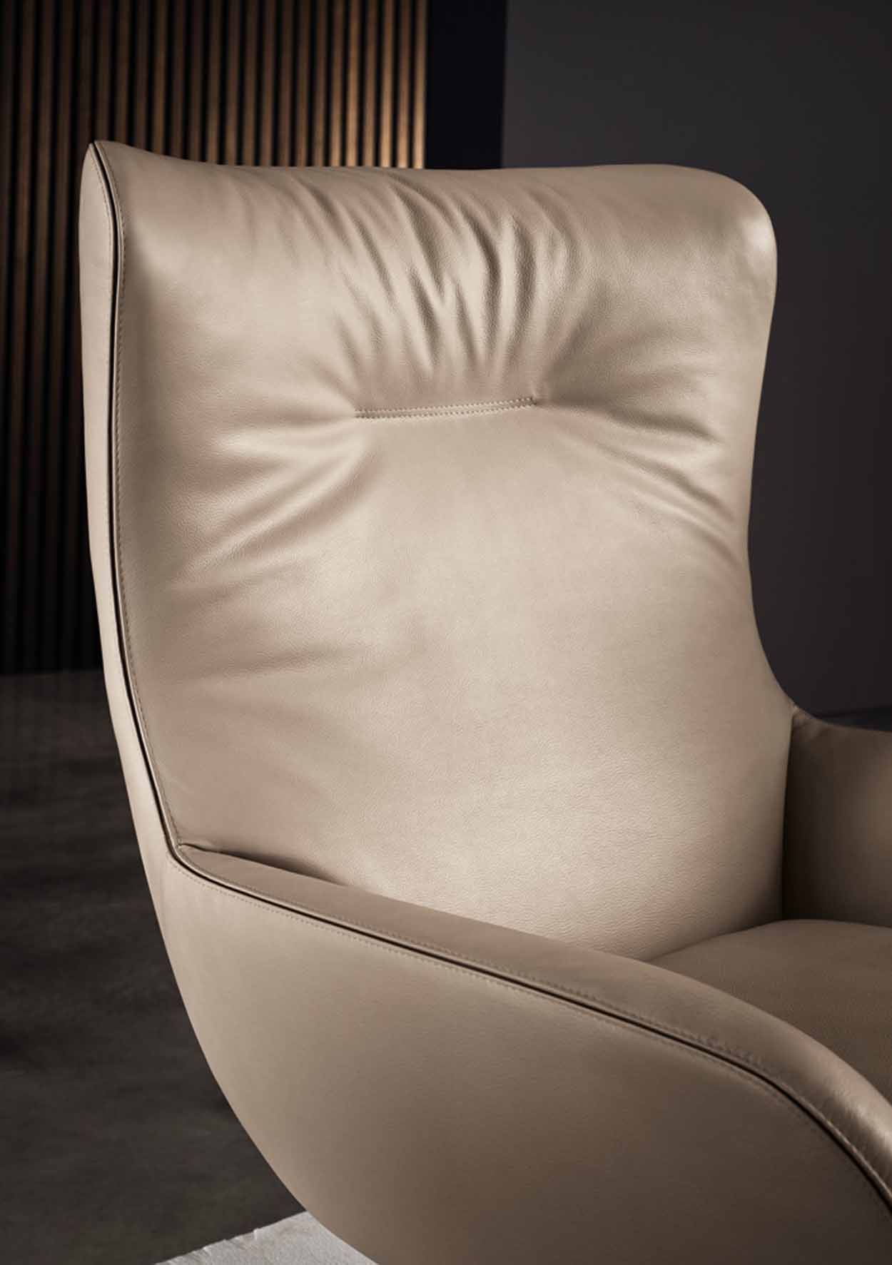 Minotti Jensen fauteuil