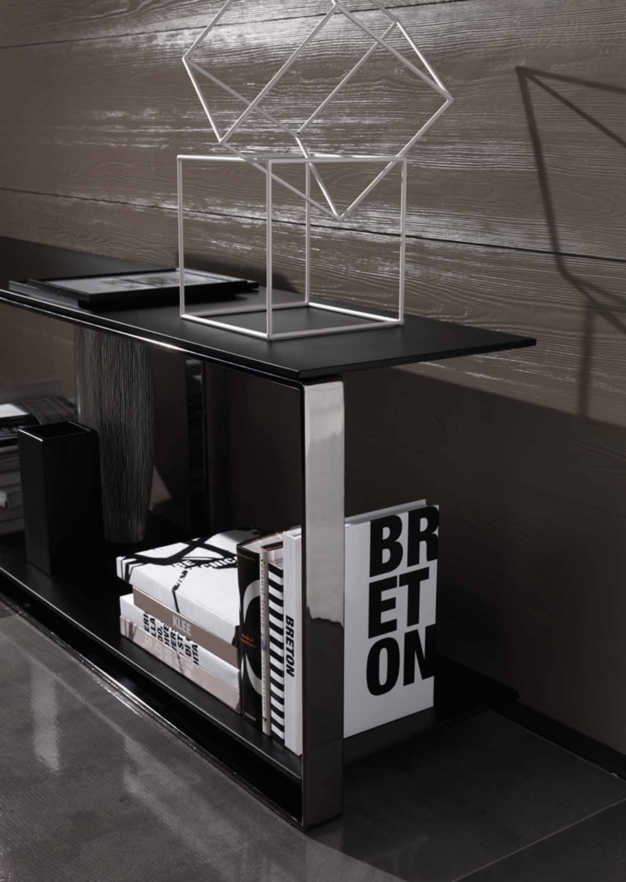 Minotti Williams Console