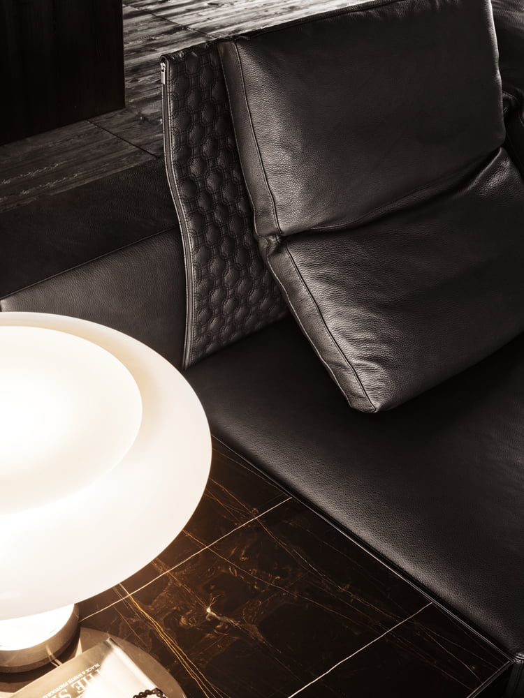 Minotti Yang 