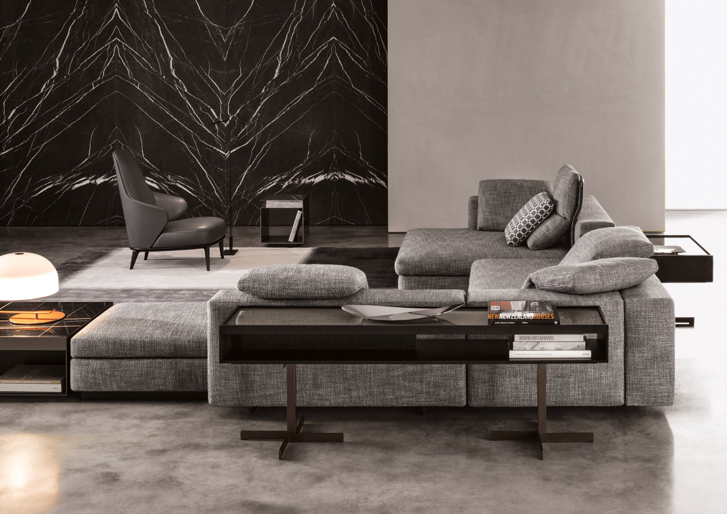 Minotti Yang 