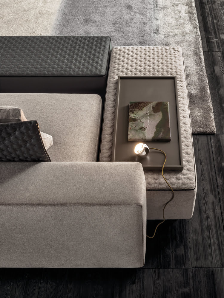 Minotti Yang 