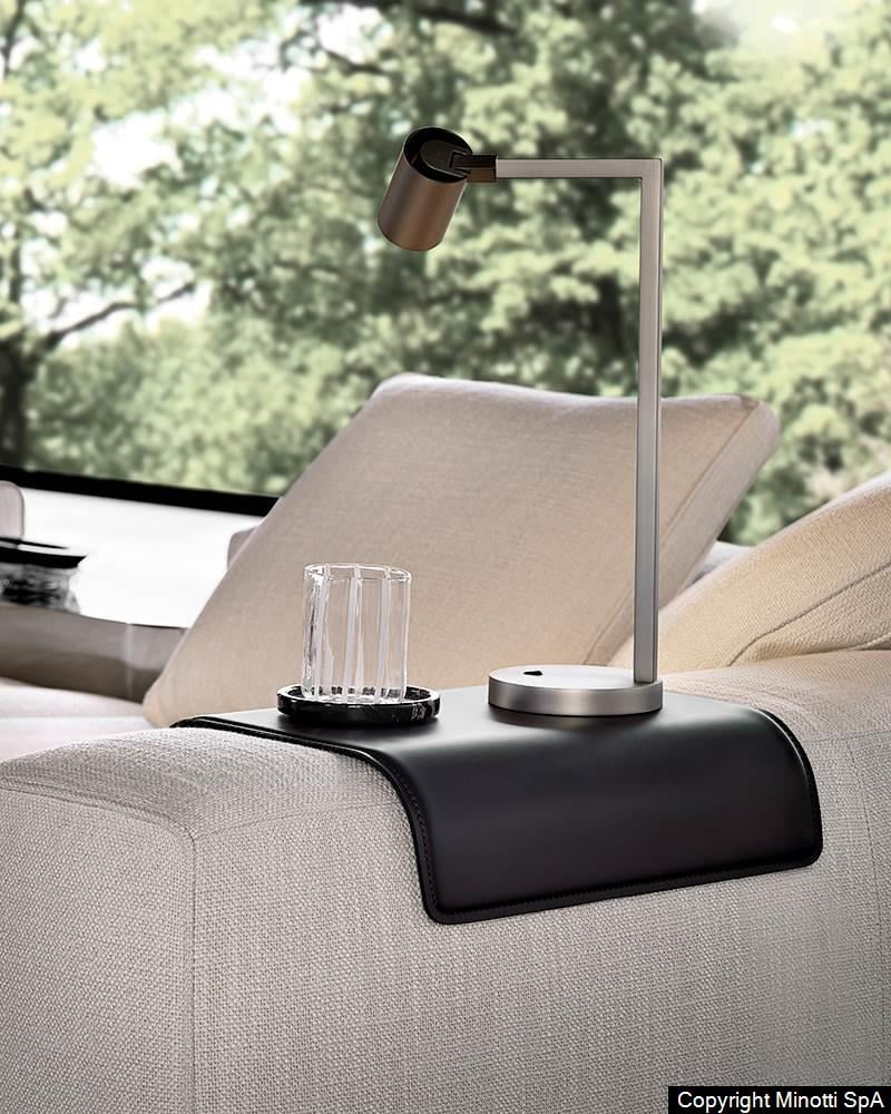 Minotti Goodman bank detail leder lampje