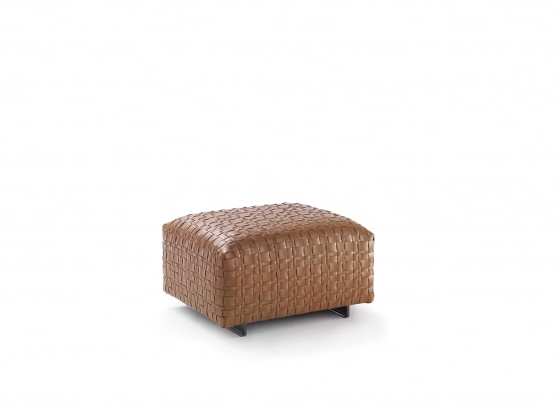 Flexform Bangkok poef productfoto leder gevlochten