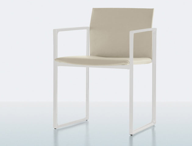 Cassina Eve stoel 