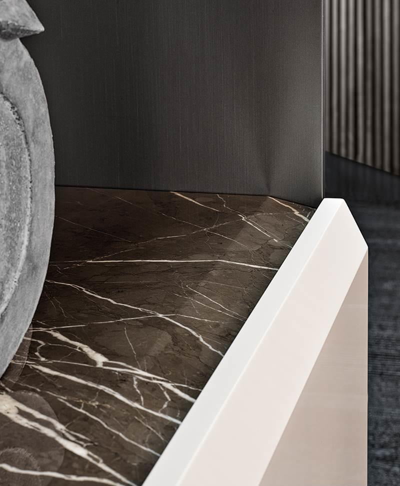 Minotti Carson Dine kast
