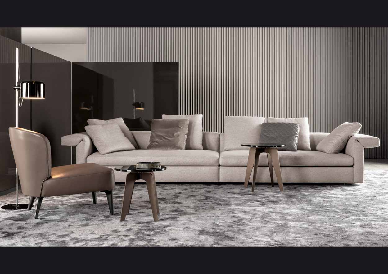 Minotti Collar