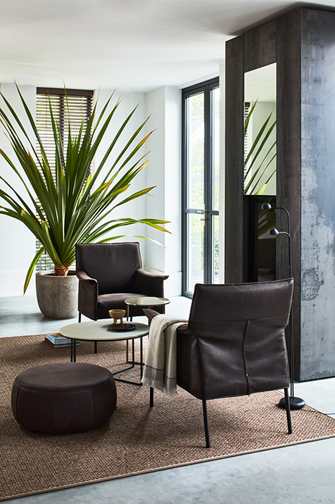 Design On Stock Limec fauteuil leder interieur sfeerfoto