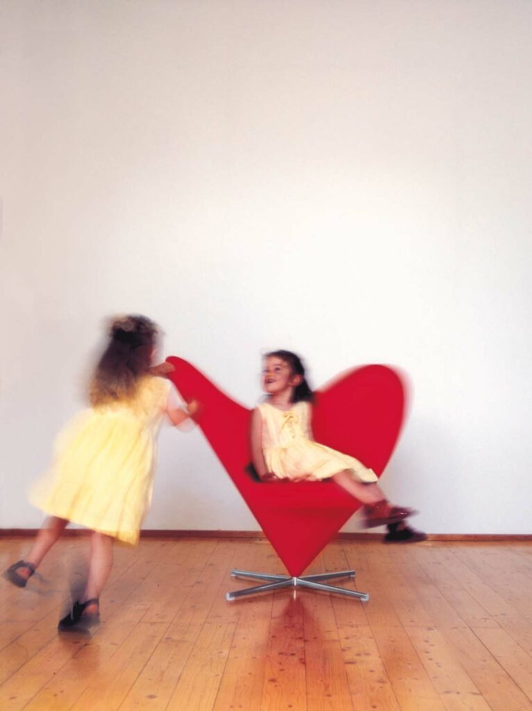 Vitra Heart cone Chair sfeer