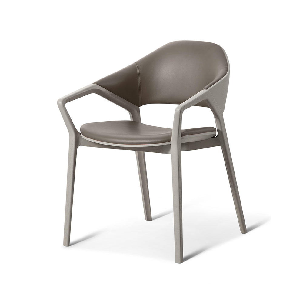 Cassina 133