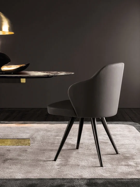 Minotti Leslie eetkamerstoel