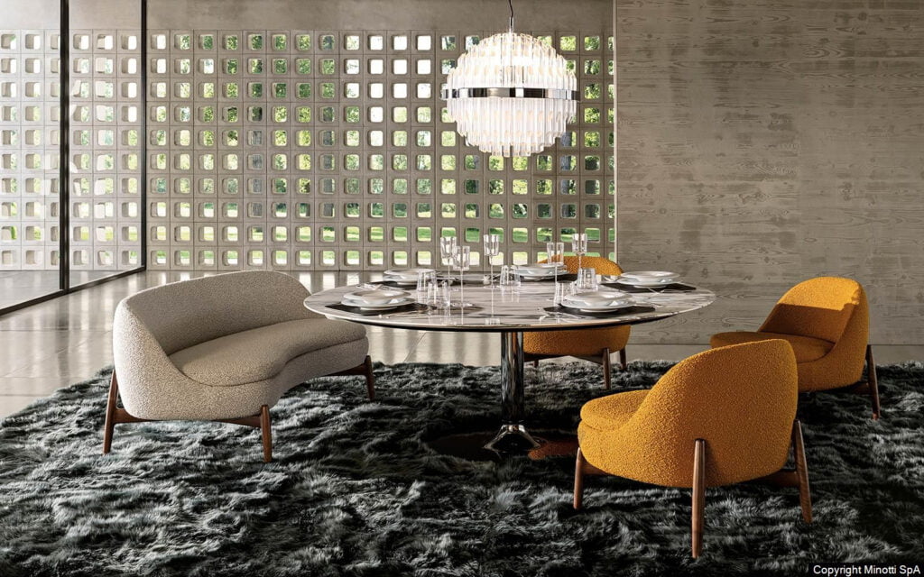 Minotti Sendai low dining set ( bankje + fauteuils )aan oliver tafel