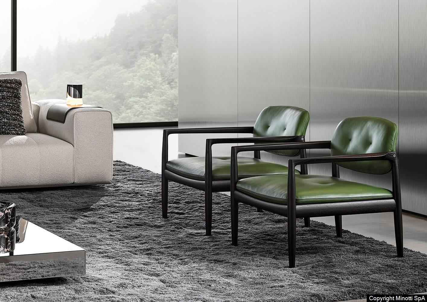 Minotti Yoko fauteuil duo, zwart essenhouten frame met groen aspen lederen kussens