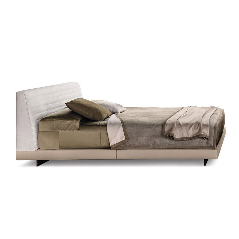 Minotti Roger bed