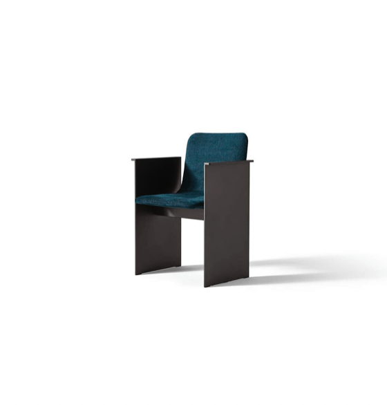 Cassina Flutz eetkamerstoel