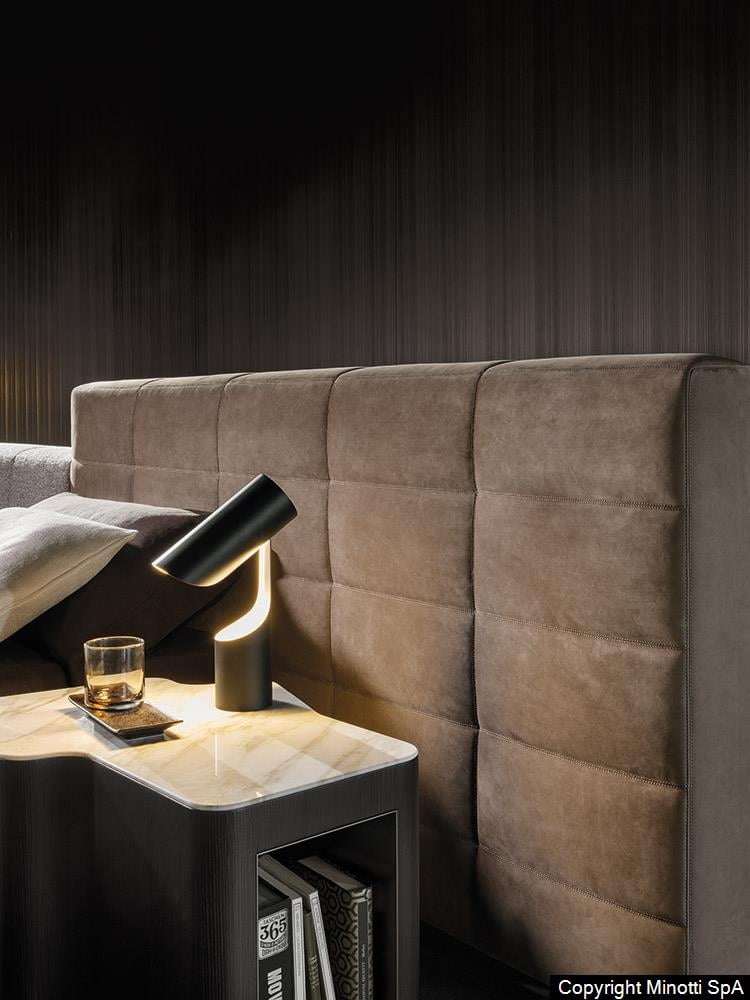 Minotti Lawrence bed