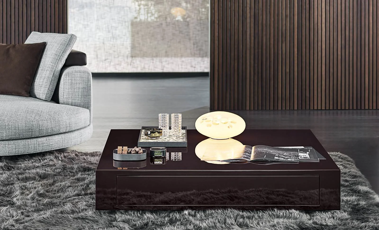 Minotti Solid