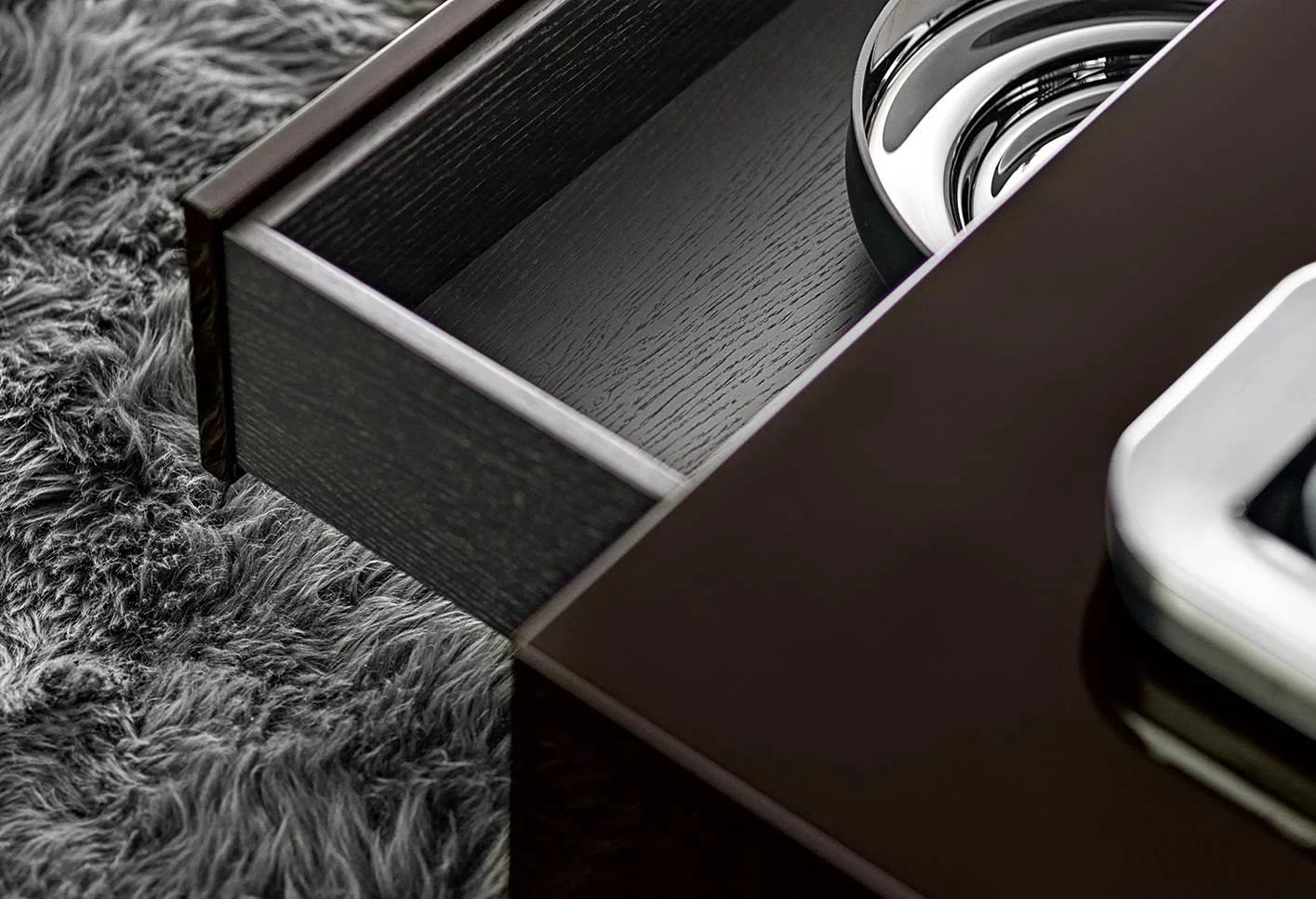 Minotti Solid