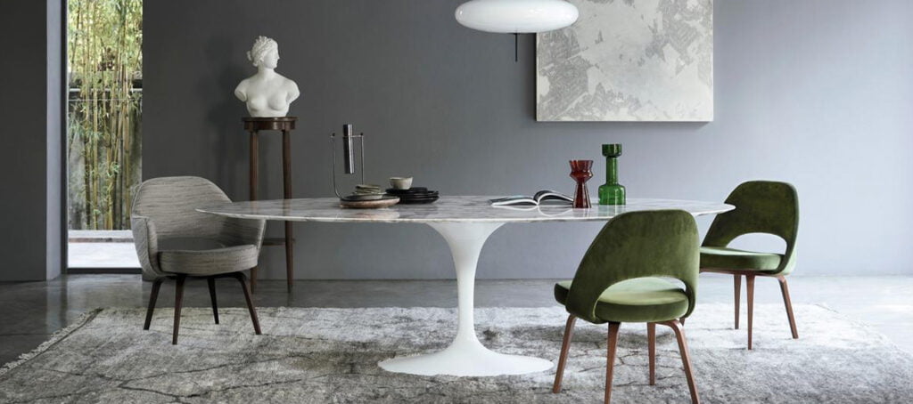 Knoll Saarinen tafel