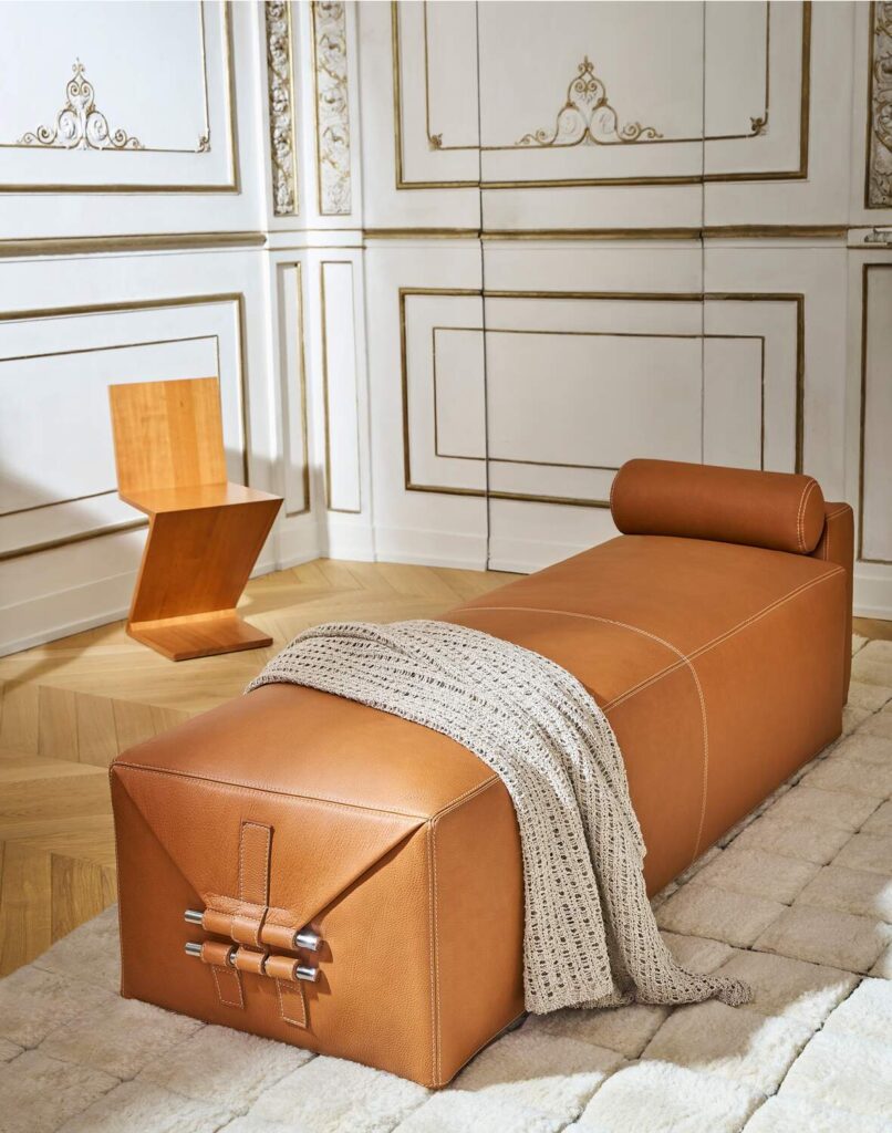 Cassina Somewhere El-S Philippe Starck bank interieur sfeerfoto