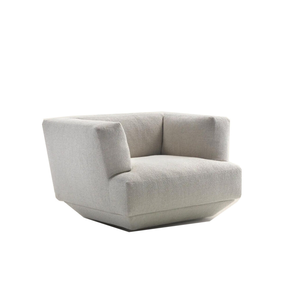 Fleform Loungescape armchair