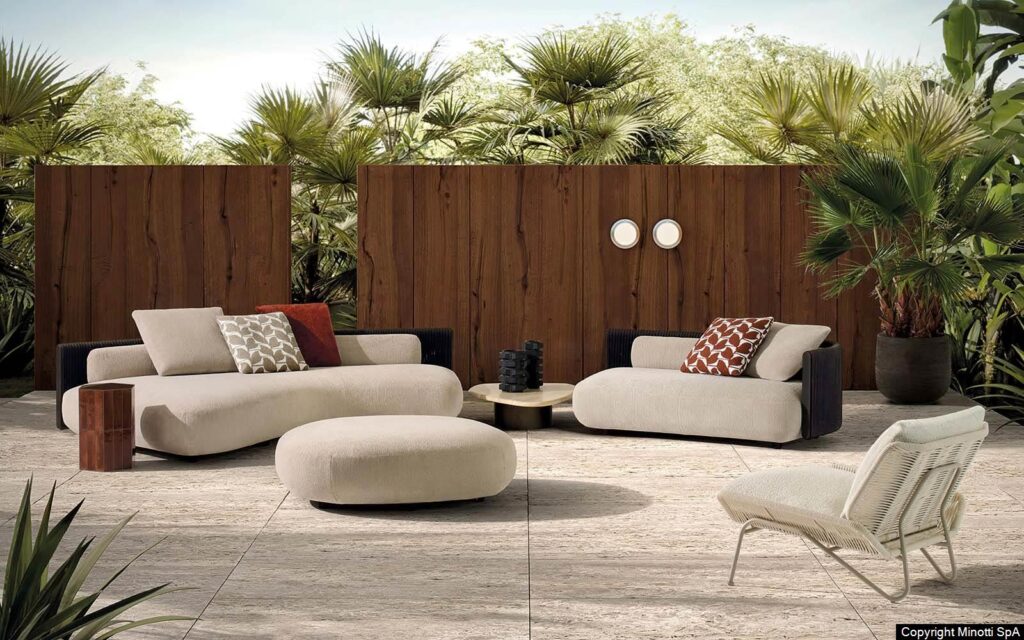 Bézier "Cord" Outdoor Studio MK27 buitenmeubelen bank bekleding sfeerfoto terras