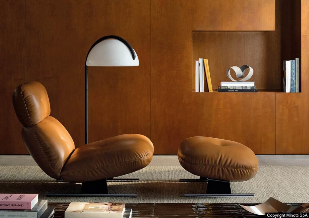 Minotti Libra fauteuil interieur sfeerfoto lederen bekleding