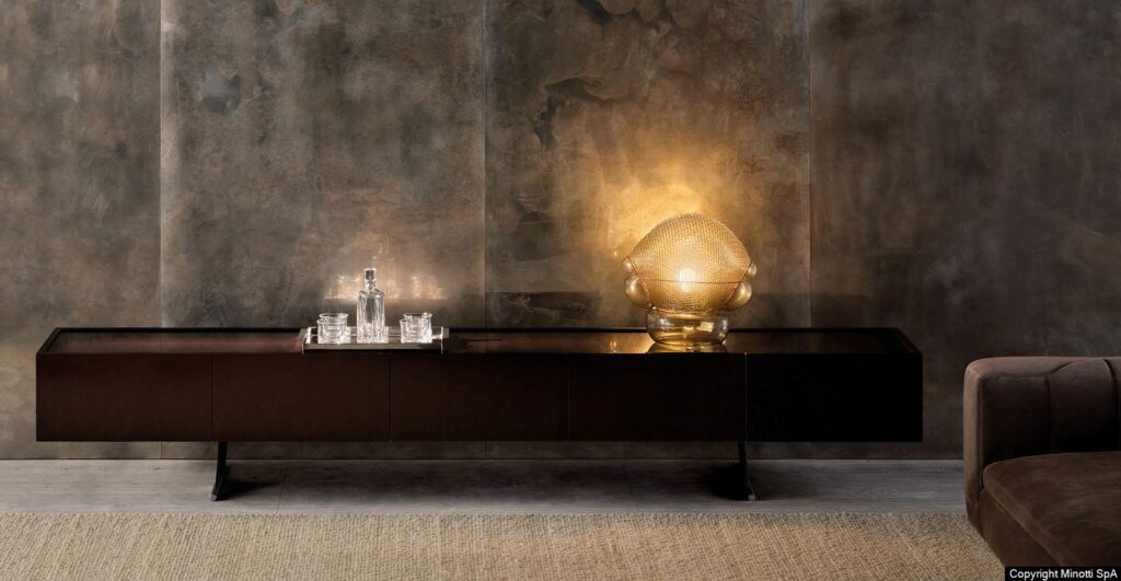 Minotti Libra Sideboard interieur sfeerfoto dressoir tegen wand