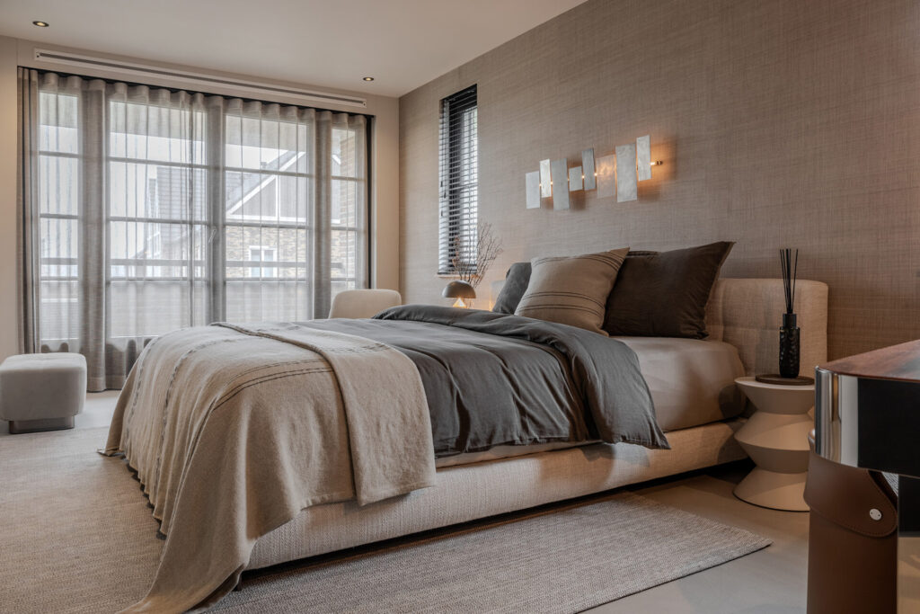 Interieuradvies Gorinchem slaapkamer Minotti bed Van der Donk interieur
