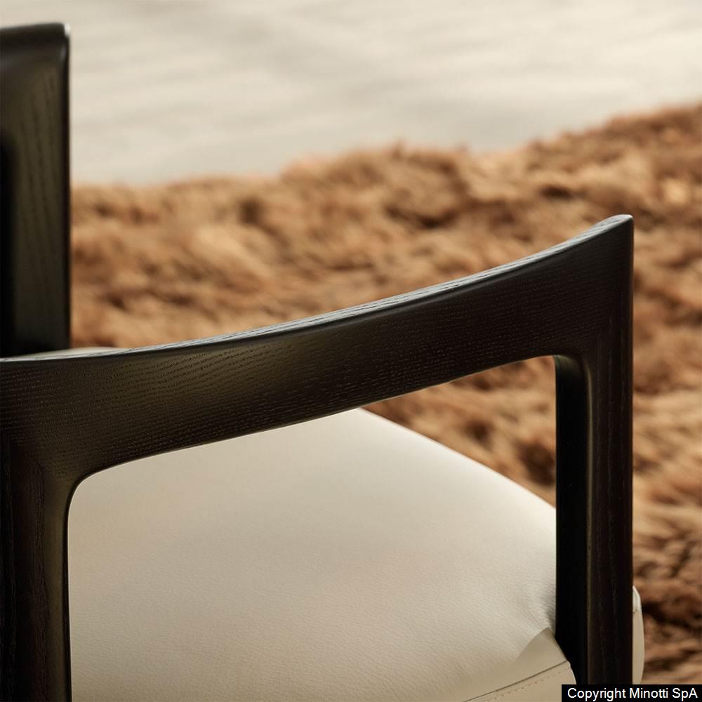 Minotti Giulietta eetkamerstoel Van der Donk Interieur, ontwerp Inoda+Sveje voor Minotti 2026.