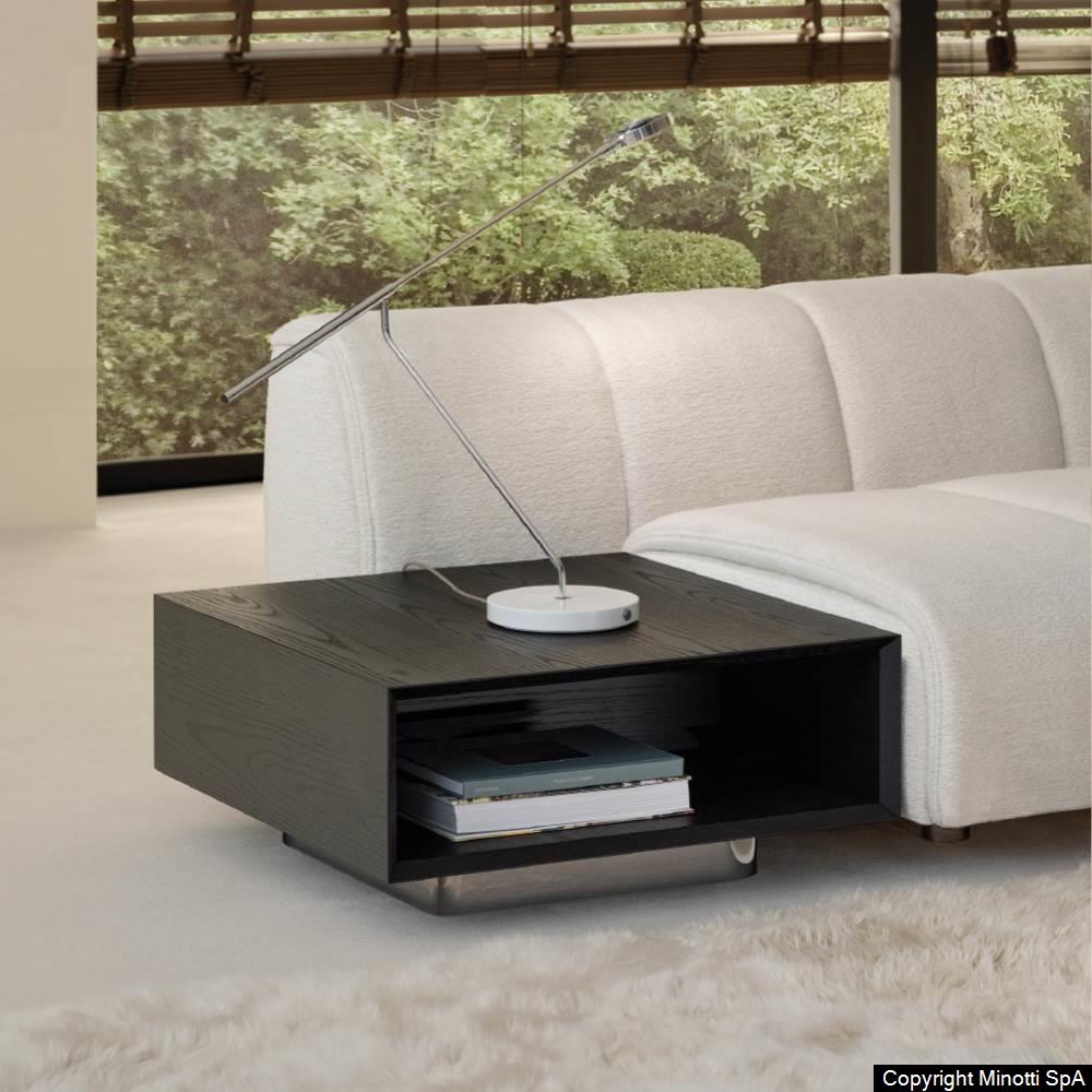 Minotti Lucile coffee table interieur sfeerfoto lichte bekleding bank