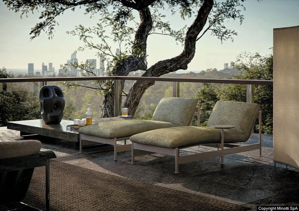 Minotti Sandy ligstoelen outdoor op terras ontwerp van Marcio Kogan voor Minotti 2026.
