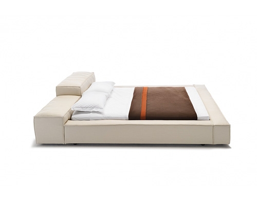 Living Divani Extra Soft bed